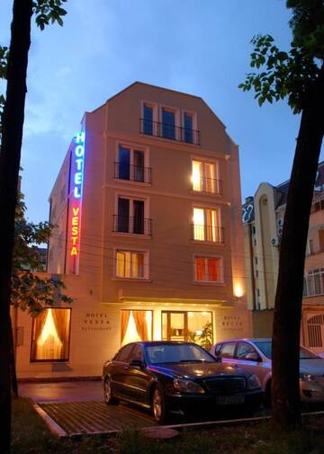 Фотографии Отель Vesta Hotel г. Монтана (Болгария) №1 Фото Отель Vesta Hotel г. Монтана 1